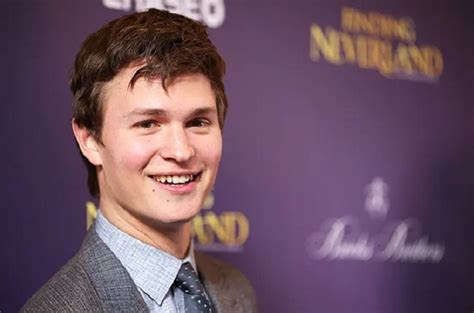  Ansel Elgort: A Rising Star in Hollywood 