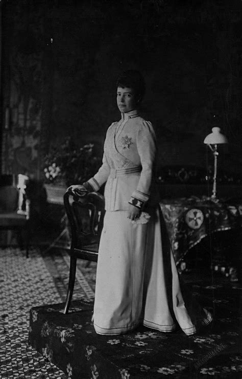 A Glimpse into Anya Romanov's Acting Journey