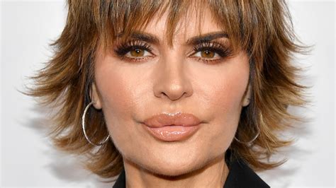 A Glimpse into the Many Facets of Lisa Rinna