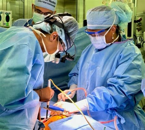 A Trailblazing Surgeon Breaking Barriers in Medicine