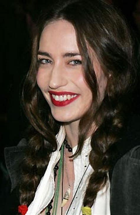 About Elizabeth Jagger