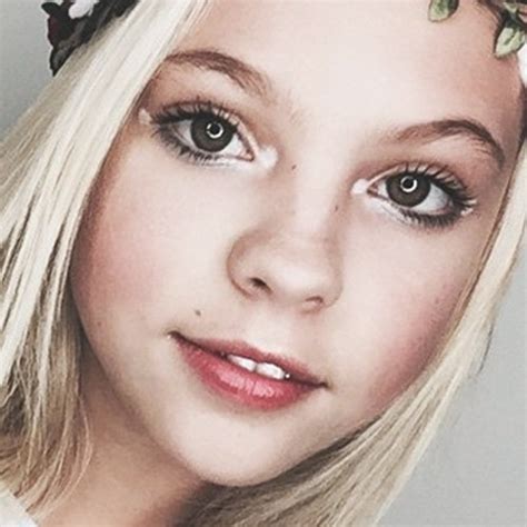 Age, Height, and Figure: All the Essential Details about Jordyn Peach