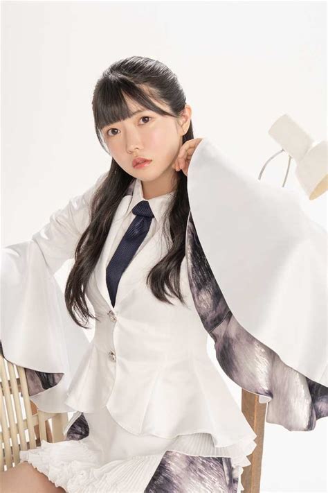 Age: Azusa Onodera's Path to Stardom