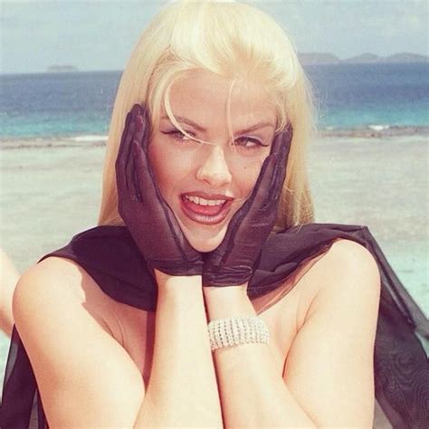 Age is Just a Number: Elle Anna Nicole's Timeless Beauty