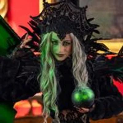 Aicha Cosplay's Impact on the Cosplay Industry and Fans