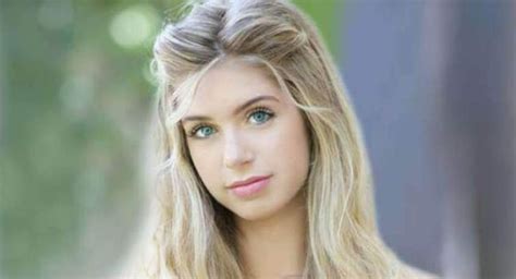 Allie Deberry's Height, Body Measurements, and Fashion