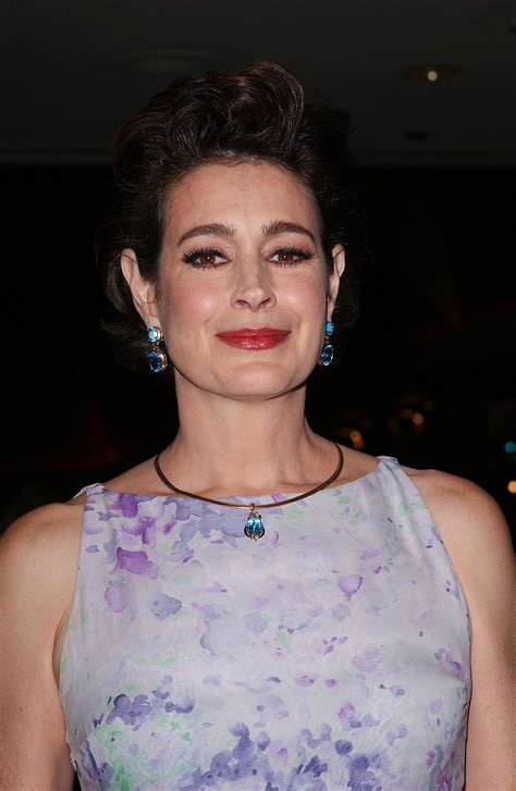 An Insight into Sean Young's Fascinating Life Journey
