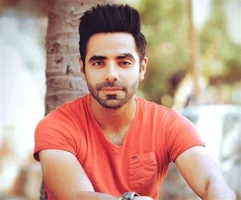 Aparshakti Khurrana - A Rising Star in Bollywood