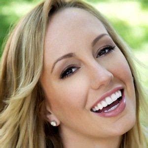 Brett Rossi's Physical Appearance: Height, Figure, and Beauty