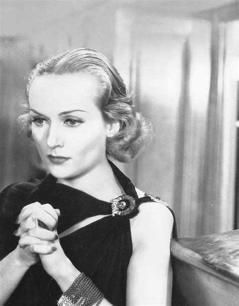 Carole Lombard: A Hollywood Icon and Comedy Queen