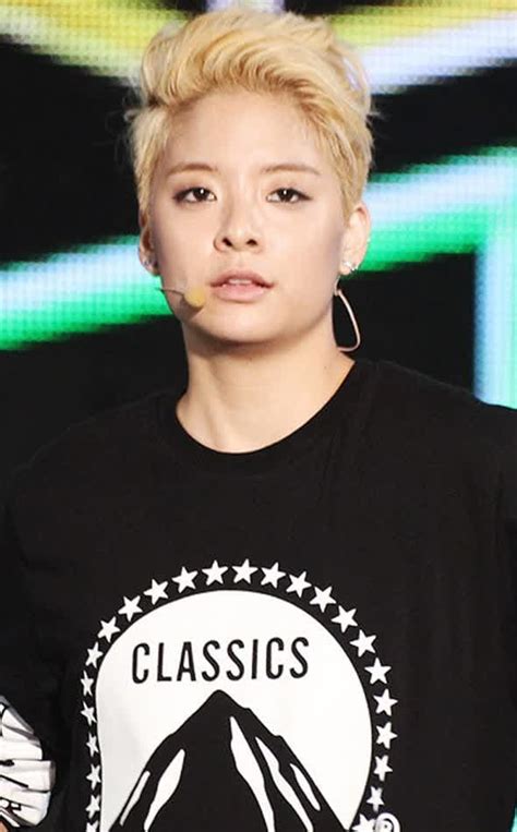 Exploring Amber Liu's age, height, and physical attributes