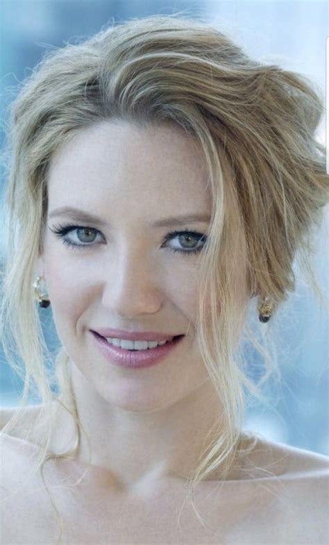 Exploring Anna Torv's Versatility as an Actress