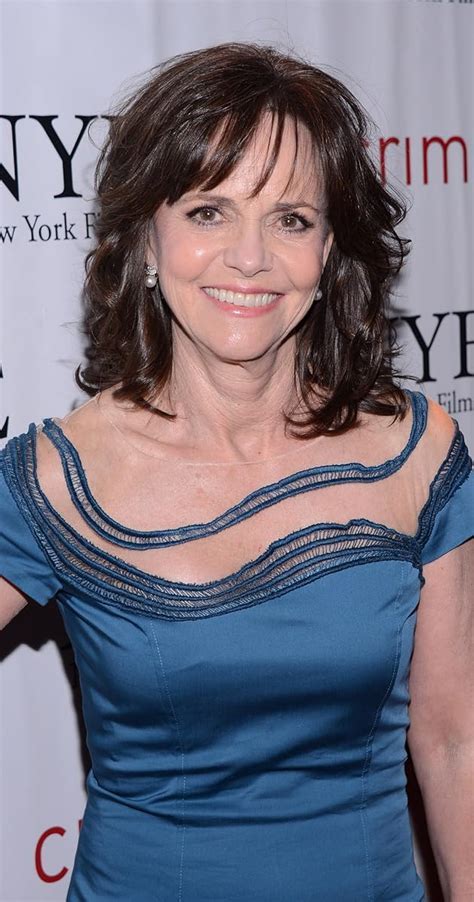 Exploring Sally Field's Personal Life and Early Years