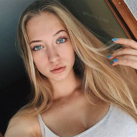 Exploring Sophia Diamond's Financial Worth