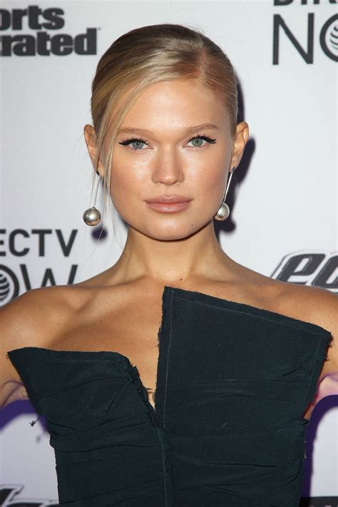 Exploring Vita Sidorkina's Stature and Its Impact on her Professional Journey