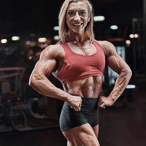 Figure and Fitness: How Phoenix Redd Maintains Her Astonishing Physique