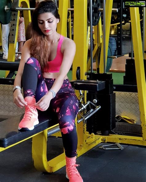 Figure that Turns Heads: Exploring Sonali Raut's Fitness Regimen