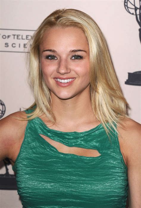 Haley King Height and Figure