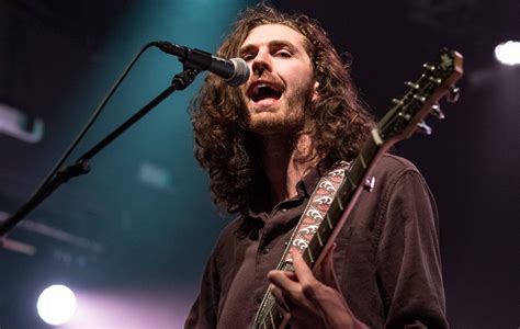 Hozier's Musical Style: A Unique Blend of Blues, Soul, and Gospel