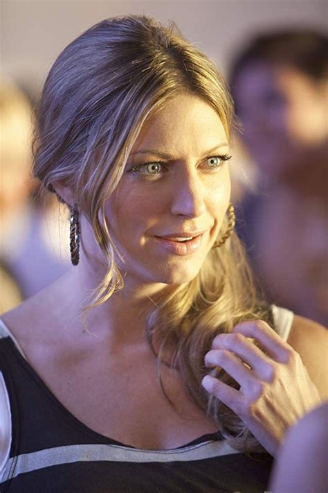 Jes Macallan: A Rising Star in Hollywood