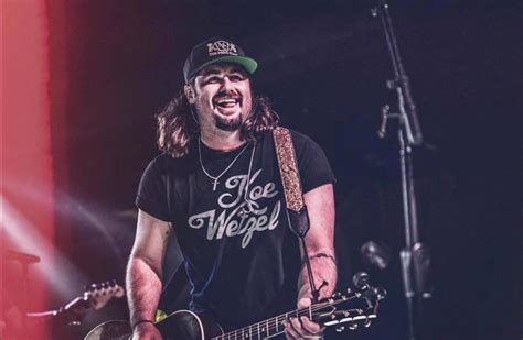 Koe Wetzel Biography