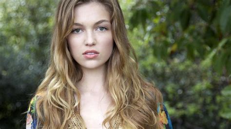 Lili Simmons: An Aspiring Talent in the Glitz of Hollywood