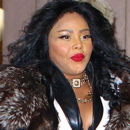 Personal Life: Lil Kim's Relationships and Family