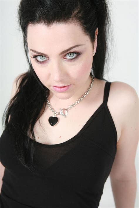 Personal Struggles and Triumphs: Amy Lee's Resilience and Authenticity