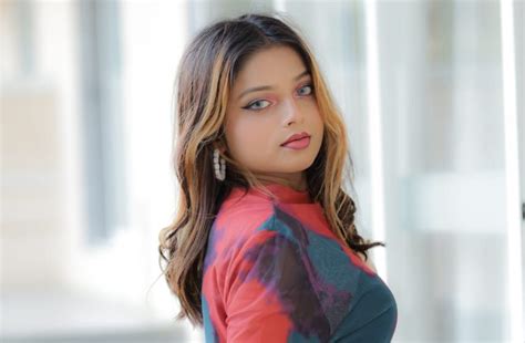 Rising Star in the Entertainment Industry: Sayani Biswas