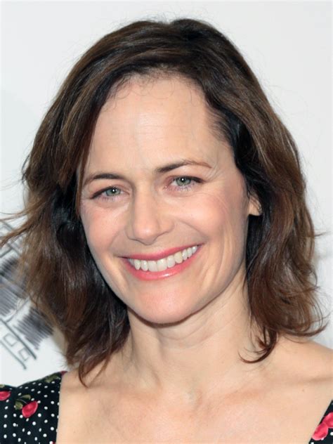 Sarah Clarke: A Talented Actress with a Golden Touch