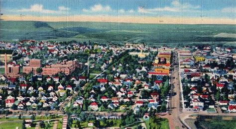 The Early Years: From Hibbing to Minneapolis