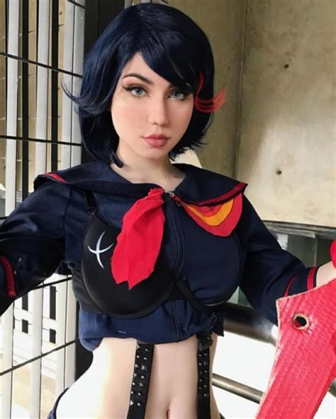 The Impact of Maria Fernanda's Cosplay Career