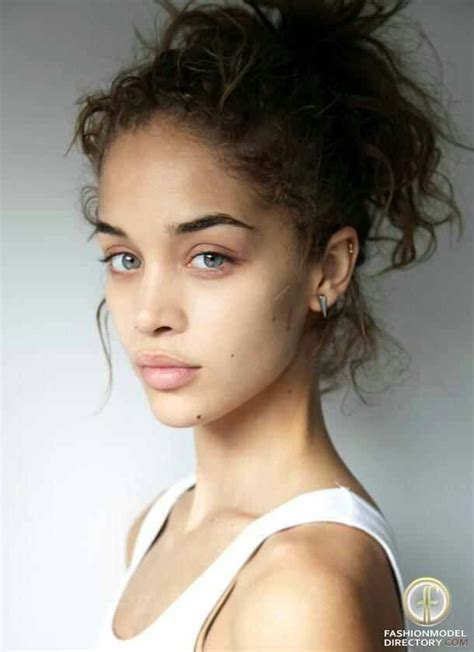 The Journey of Jasmine Sanders: Transformation from Young Model to Successful Adult