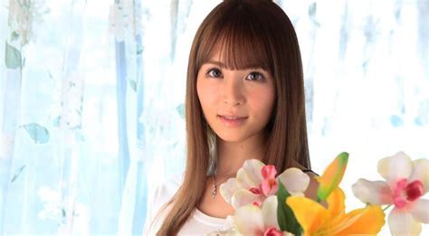 The Journey of Miku Ohhashi in the Entertainment Industry