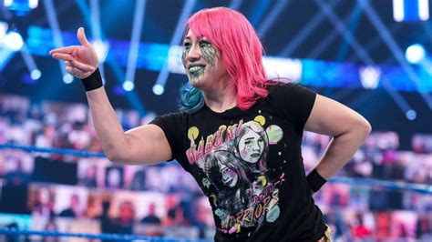 The Journey to Fame: Io Asuka's Path to Success