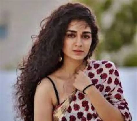 The Journey to Stardom: Hajra Yamin's Acting Career