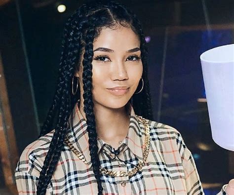 The Story Behind Jhene Aiko's Personal Life