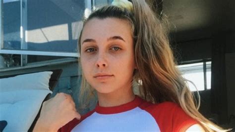 The Untold Story of Emma Chamberlain: Her Height, Figure, and Inspiring Journey
