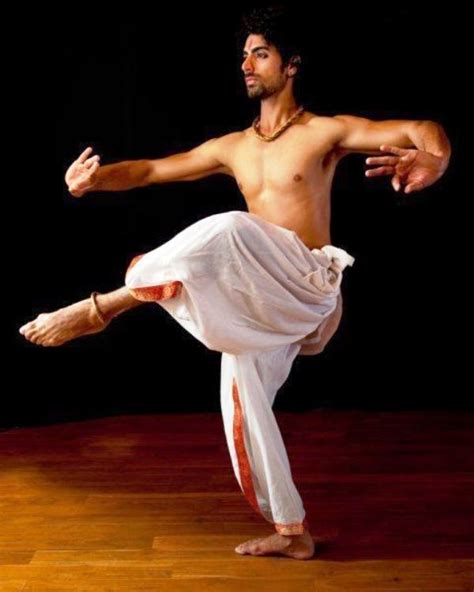 Tushar Kalia: The Rising Star in the World of Bollywood Dance