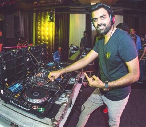 Unraveling the Enigma of DJ Chetas' Triumph: Years, Stature, and Physique