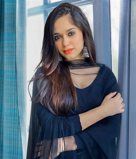 Unraveling the Financial Value of Jannat Zubair Rahmani