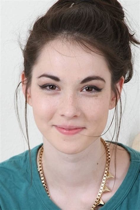 Unveiling Emily Grey's Age, Height, and Figure Measurements