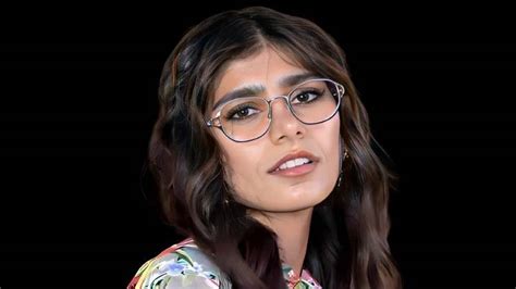 Unveiling Mia Khalifa's Financial Status: A Deep Dive into Her Wealth