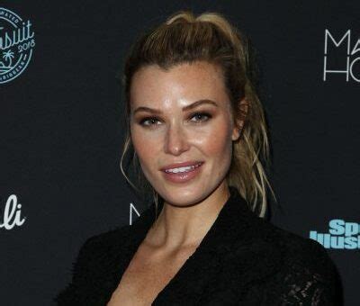 Unveiling Samantha Hoopes' Intriguing Background and Early Life