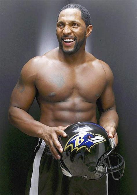 Unveiling Taylor Ray Lewis's Height, Figure, and Fashion Sense