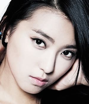 Unveiling Yoon Bora's Age: The Eternal Beauty