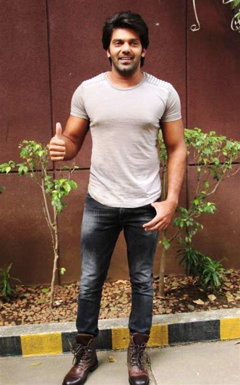 Unveiling the Details of Arya SreeRam's Age, Height, and Physique