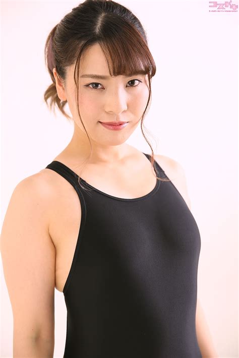 Yui Kawakita's Figure: Fitness Secrets and Personal Style