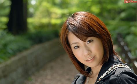 Yui Komiya Biography